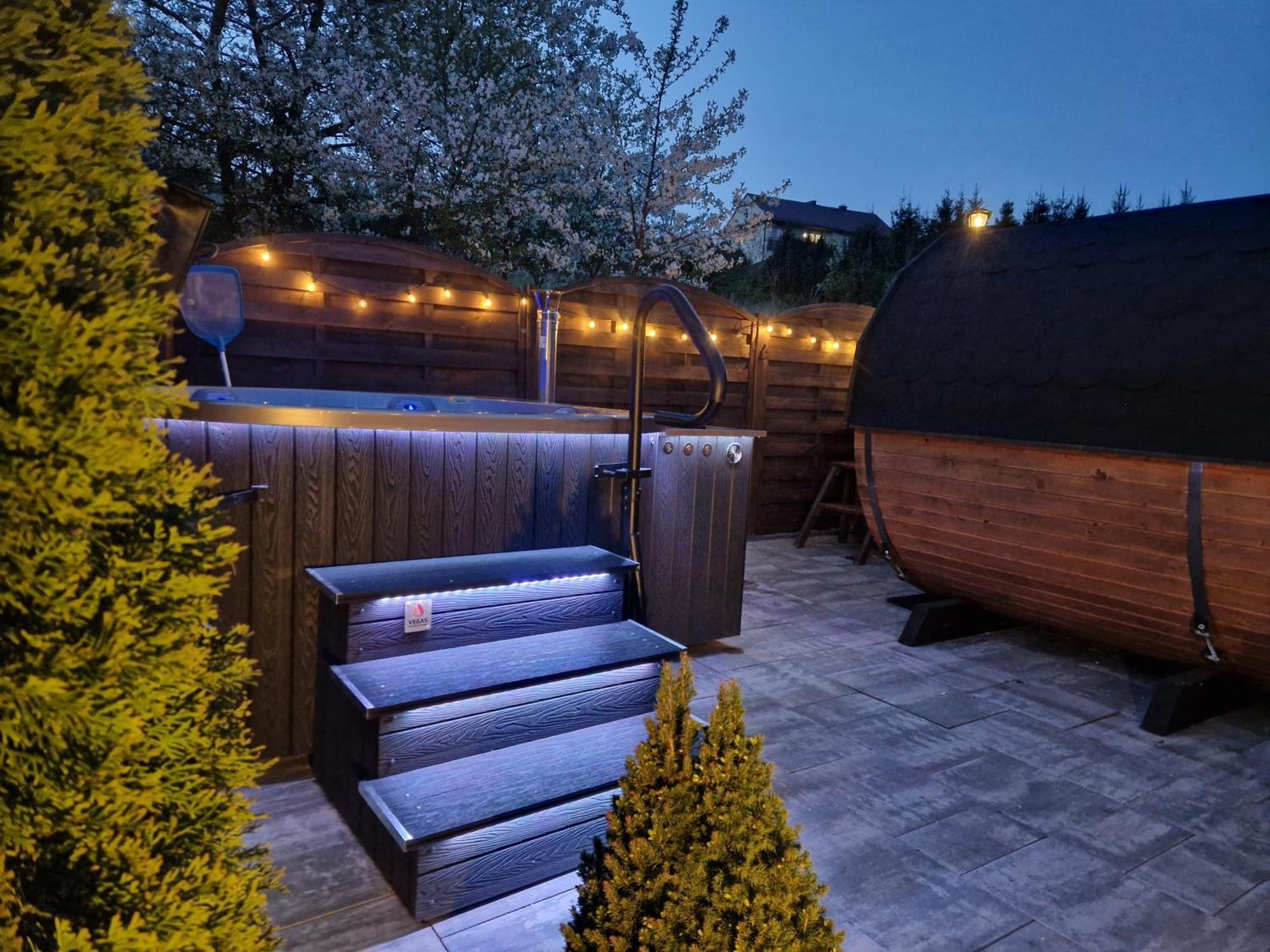 Domki Pod Kuznia Falsztyn Exteriér fotografie